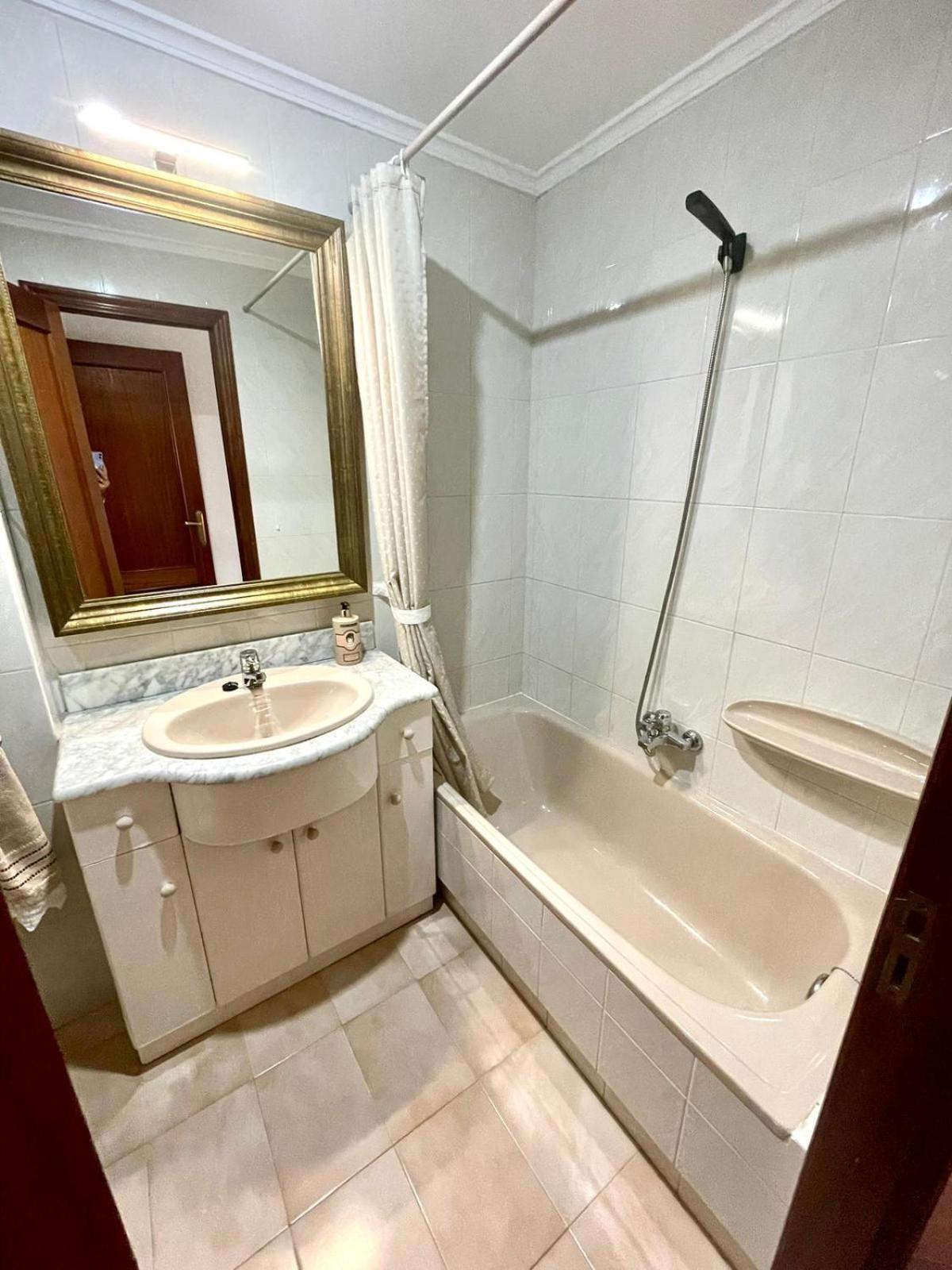 El Piso De Sabina Lägenhet Santander Exteriör bild